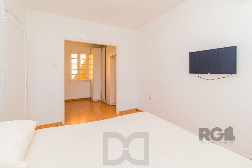 Casa com 99,73m², 2 dormitórios, 2 vagas no bairro Floresta — foto 9