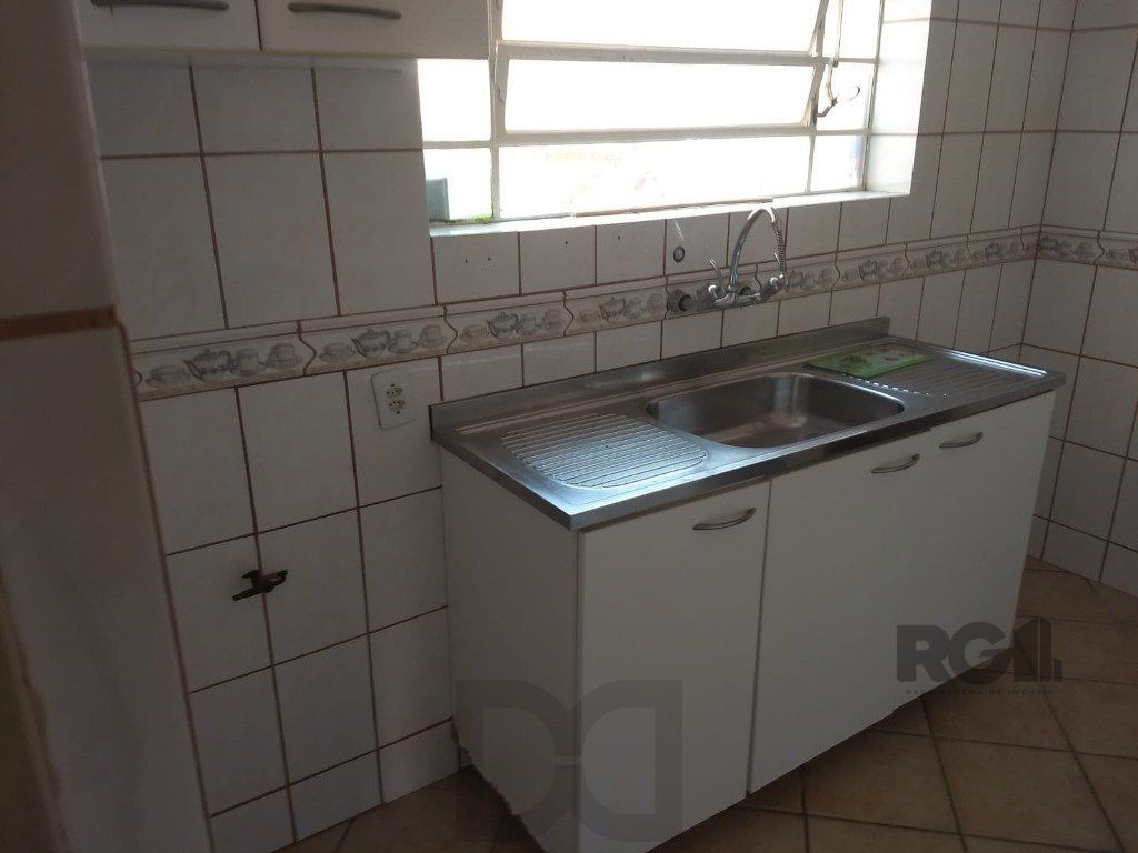 Casa de 168m² - 3 dormitórios, 3 vagas no bairro Nonoai — foto 16