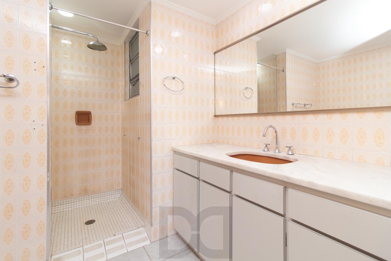 Apartamento de 03 dormitorios com suite e vaga coberta no bairro Menino Deus — foto 17