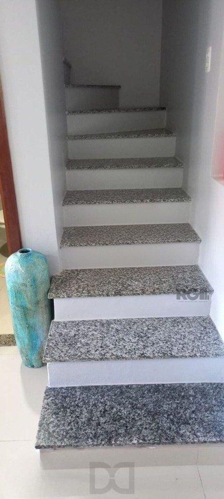 Casa com 2 dormitórios no bairro Hípica — foto 8