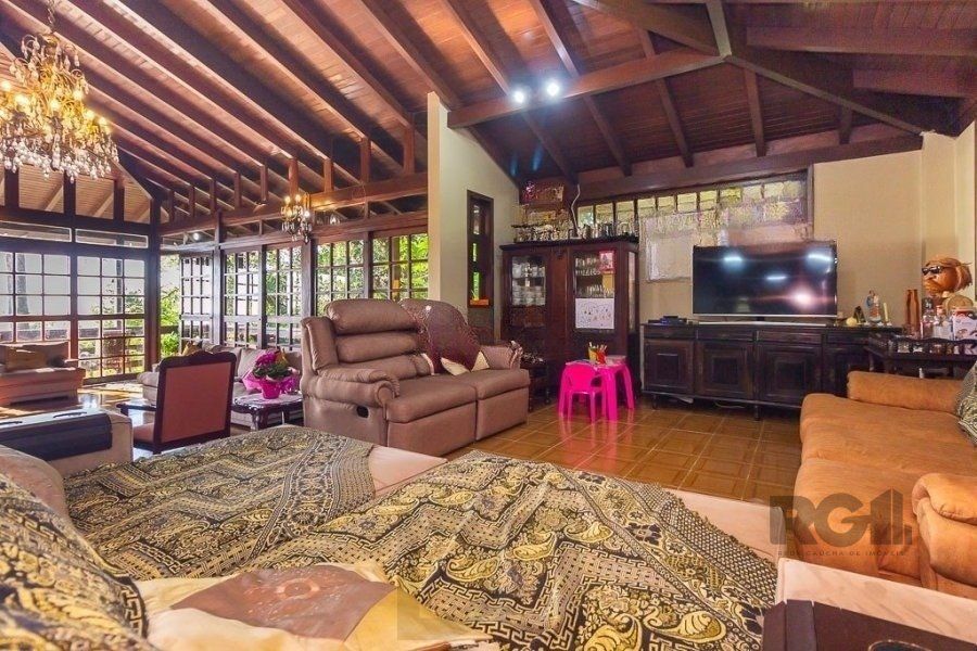Casa 4 Dormitórios, piscina, bairro Teresópolis — foto 17