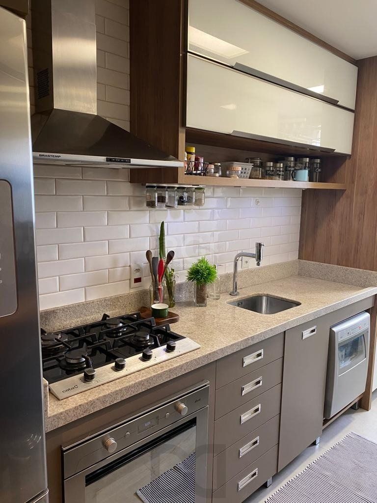 Excelente apartamento mobiliado de 2 dormitórios e 1 vaga de garagem — foto 10