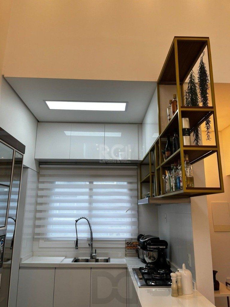EXCELENTE APARTAMENTO COM 2 DORMITÓRIOS, 2 SUÍTES, 2 VAGAS DE GARAGEM. — foto 8