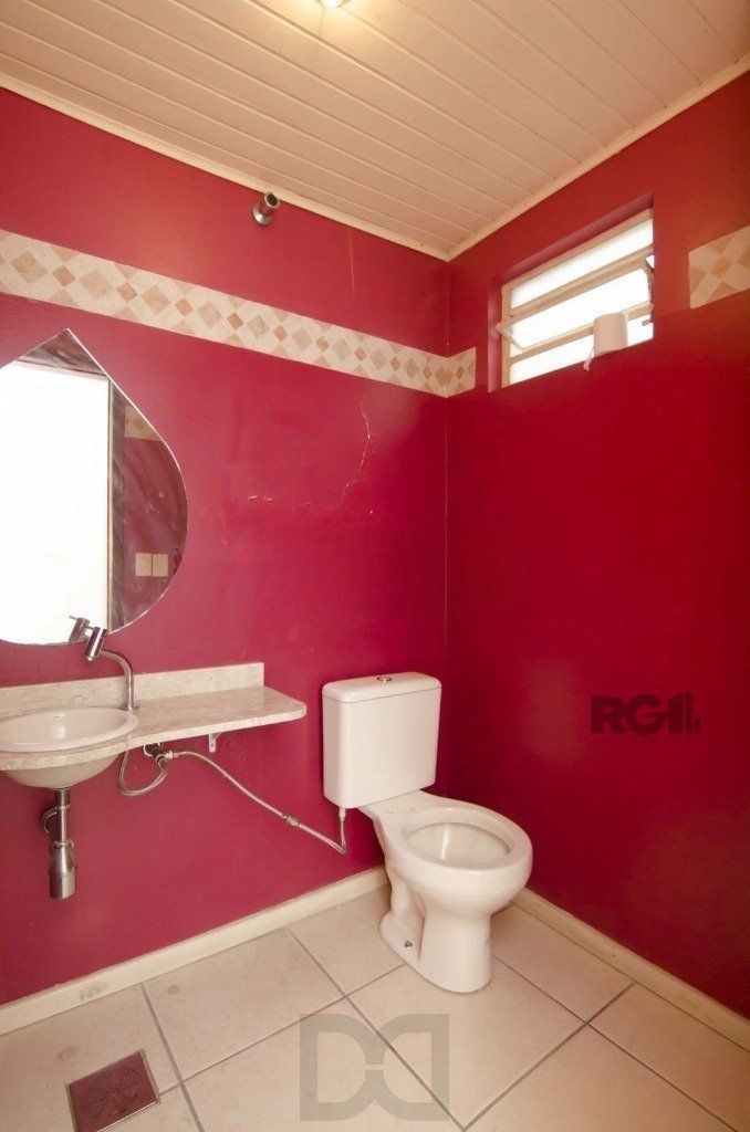 Excelente casa de 116m² com 2 dormitórios no bairro Cidade Baixa. — foto 16