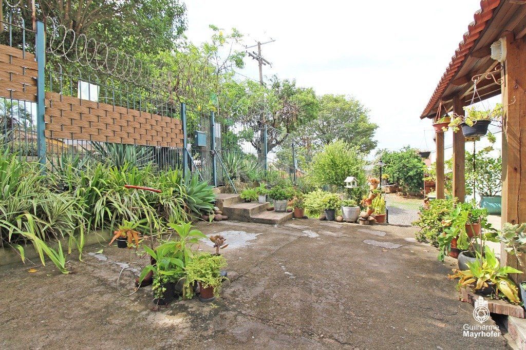 Casa para Venda - 220m², 2 dormitórios, sendo 2 suites, 3 vagas - Teresópolis — foto 34