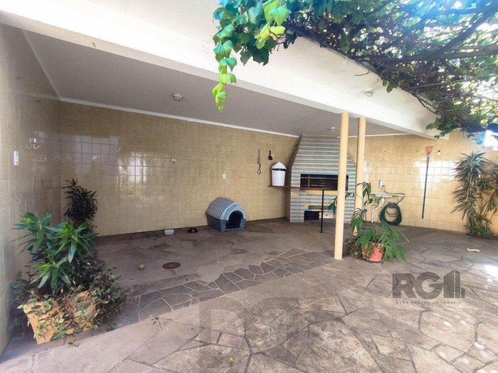 Excelente casa de 290m² com 4 dormitórios e 4 vagas — foto 5
