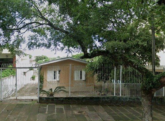 Casa de alvenaria, 03 dormitórios próximo a Av. Teresópolis — foto 1