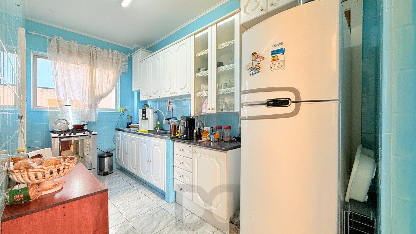 Apartamento de 3 dormitórios à venda no Bairro Petrópolis, Porto Alegre. — foto 18