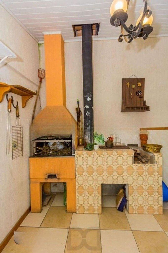 Casa 5 Dormitório(s) Bairro Teresópolis — foto 37