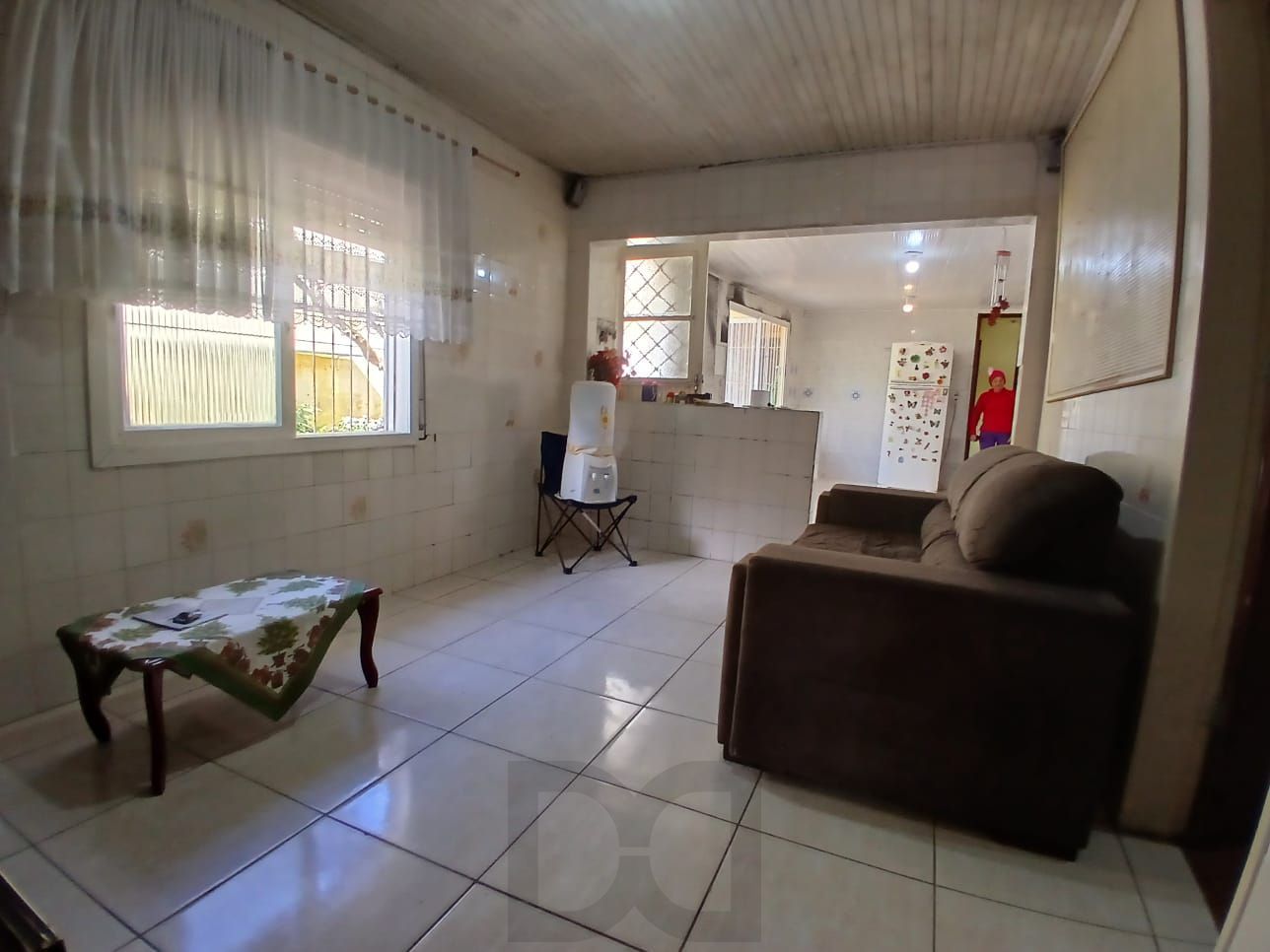Ampla casa com patio no bairro Rubem Berta . — foto 12