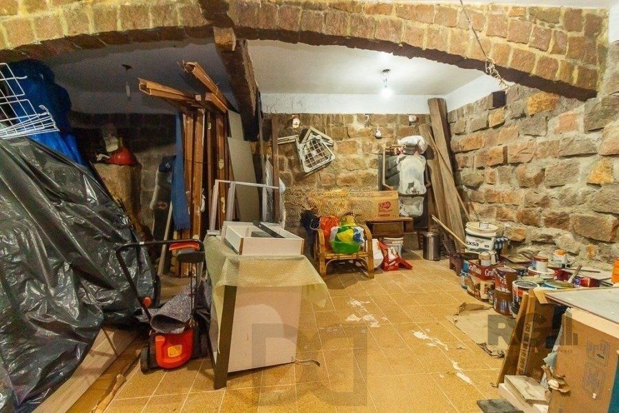 Casa 4 Dormitórios, piscina, bairro Teresópolis — foto 57
