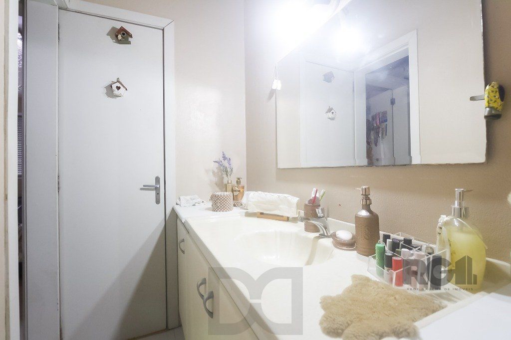 Casa em condomínio, 77m², 2 dormitórios e 2 vagas no bairro Humaitá — foto 11