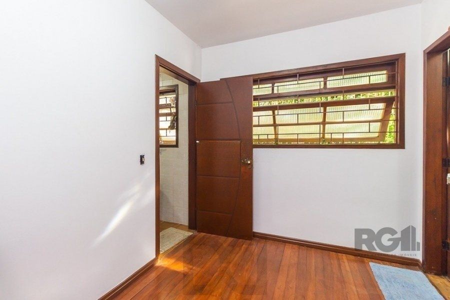 Casa 4 Dormitórios, piscina, bairro Teresópolis — foto 32