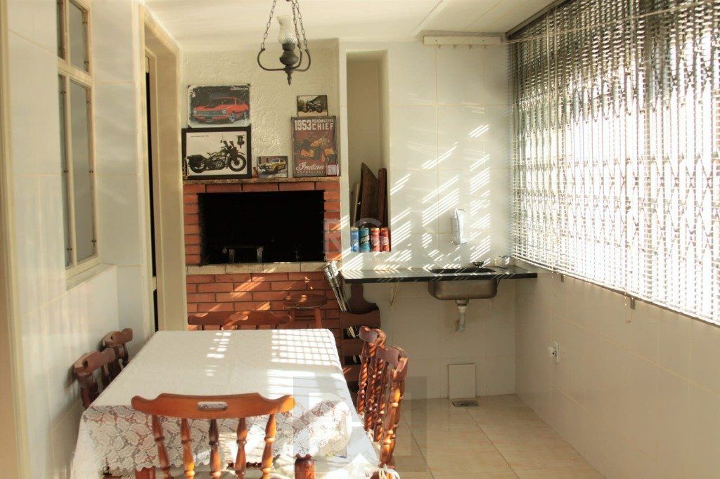 Apartamento com 03 dormitórios, churrasqueira e vaga de garagem no Menino Deus — foto 21