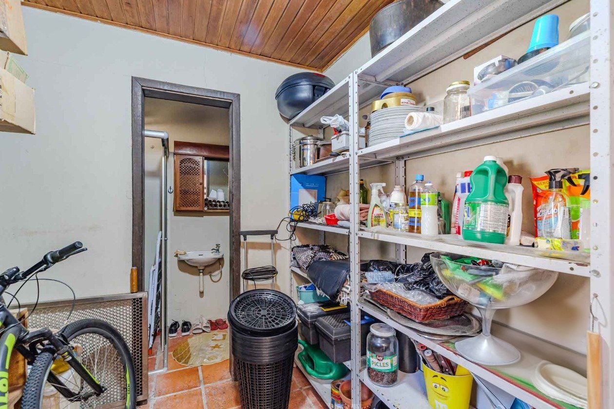 Casa em Condominio, 4 dormi. sendo 2 suítes, churrasqueira, lareira, 2 vagas — foto 13