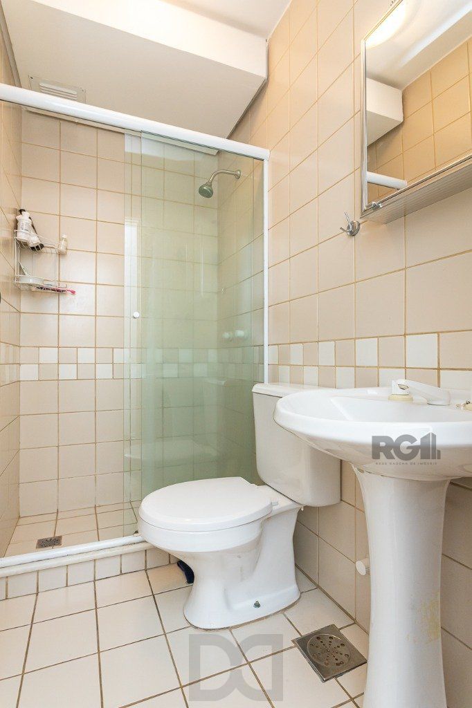 Casa em condomínio de 109m² - 3 dormitórios, 1 suíte e 1 vaga no bairro Teresópolis — foto 24