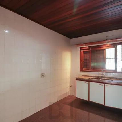 Casa à venda com 4 dormitorios no Bairro Nonoai - Porto Alegre — foto 5
