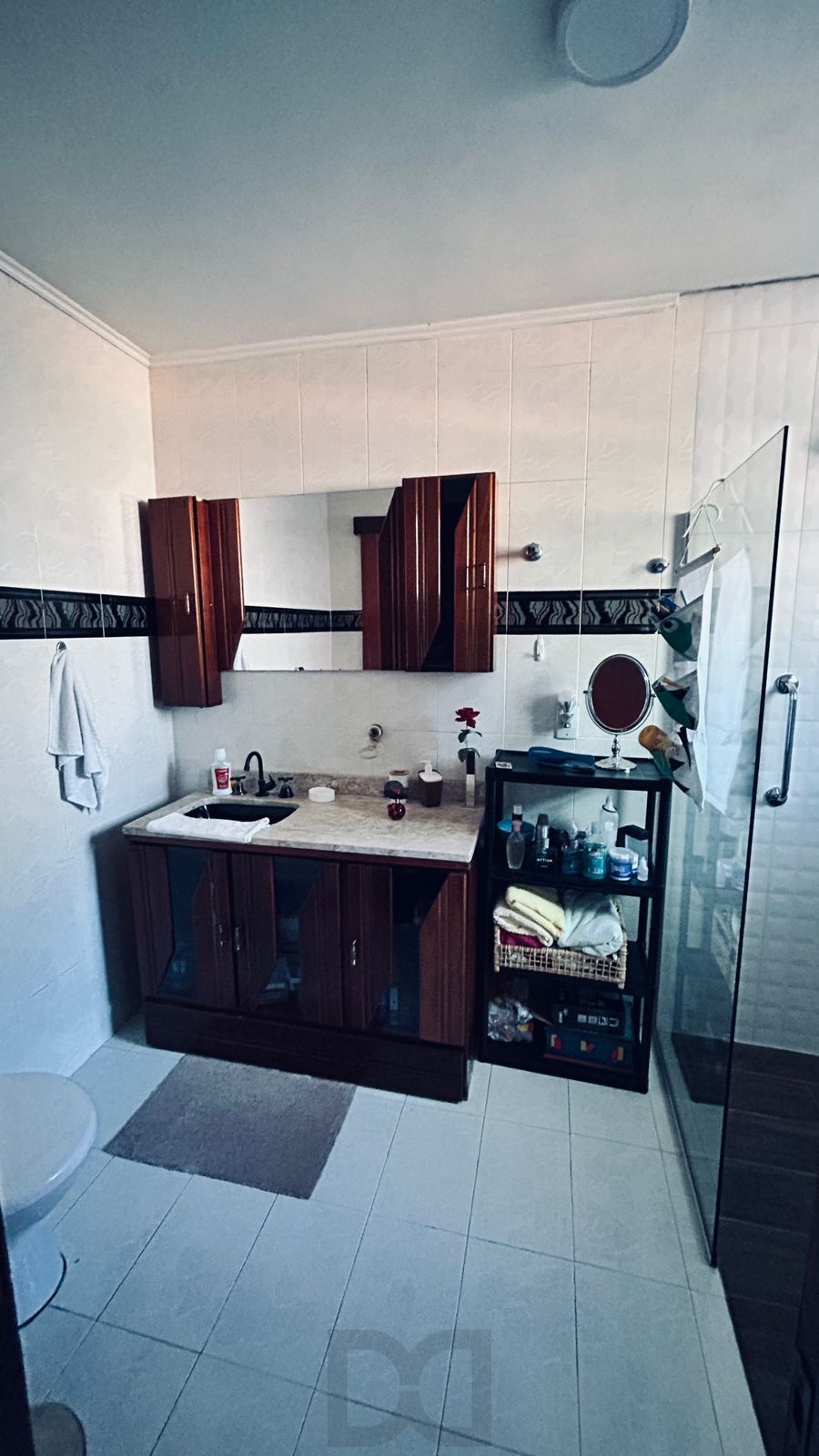 Casa com 2 dormitórios e edícula nos fundos no Bairro Nonoai — foto 5