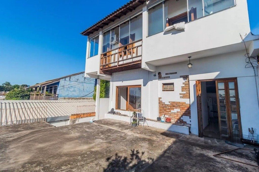 Casa com 3 dormitórios no bairro Cascata, Porto Alegre — foto 8