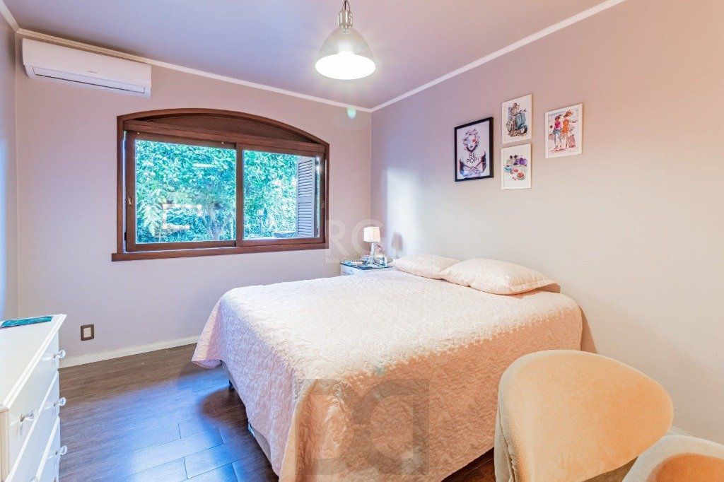 Casa de 3 dormitórios e 4 vagas de garagem no bairro Jardim Itu — foto 17
