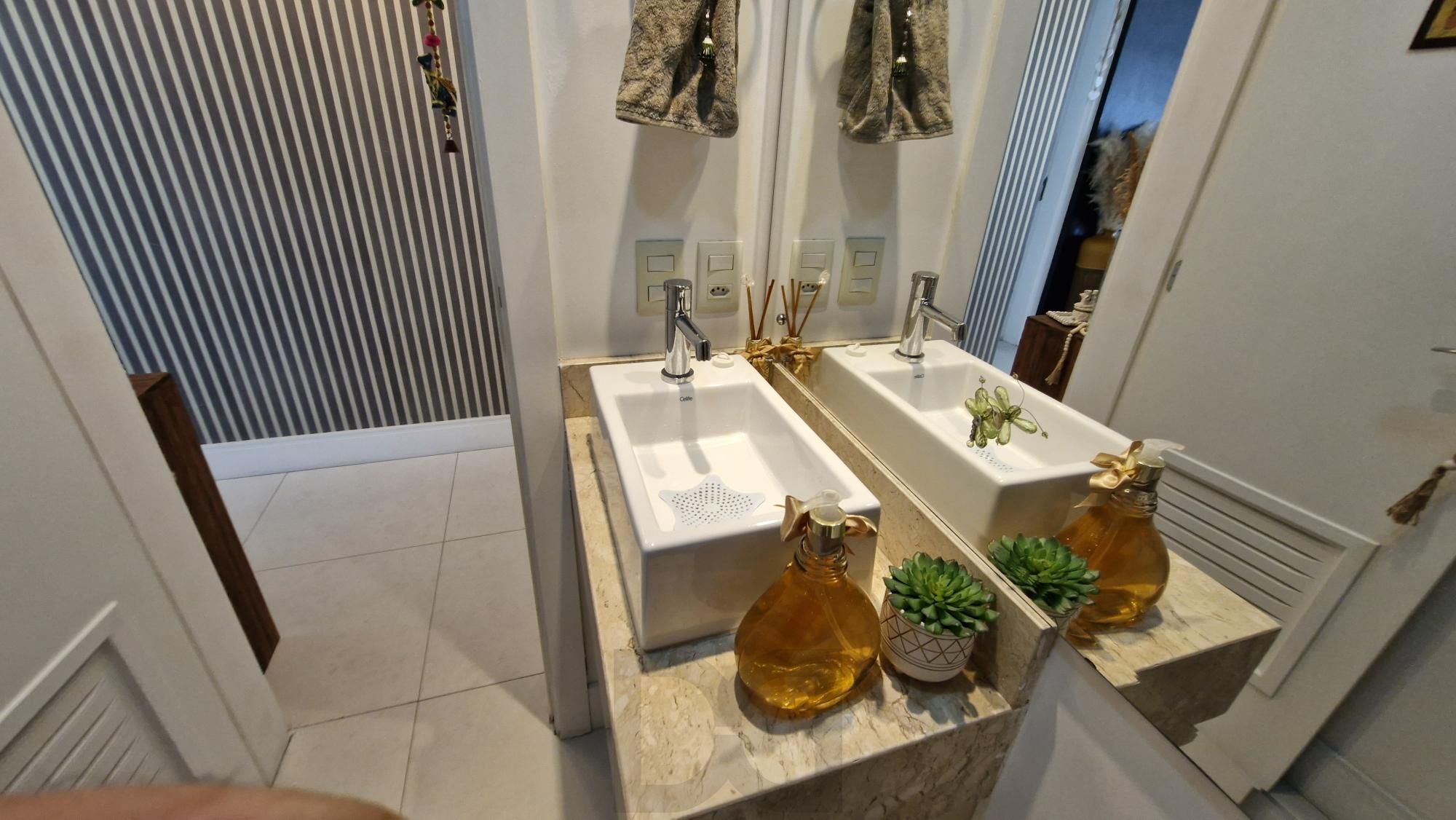 Apartamento mobiliado no Central Parque, 3 dormitorios sendo 1 suíte, banheiro social, lavabo, 114,00m² área privativa, 2 garagens — foto 36