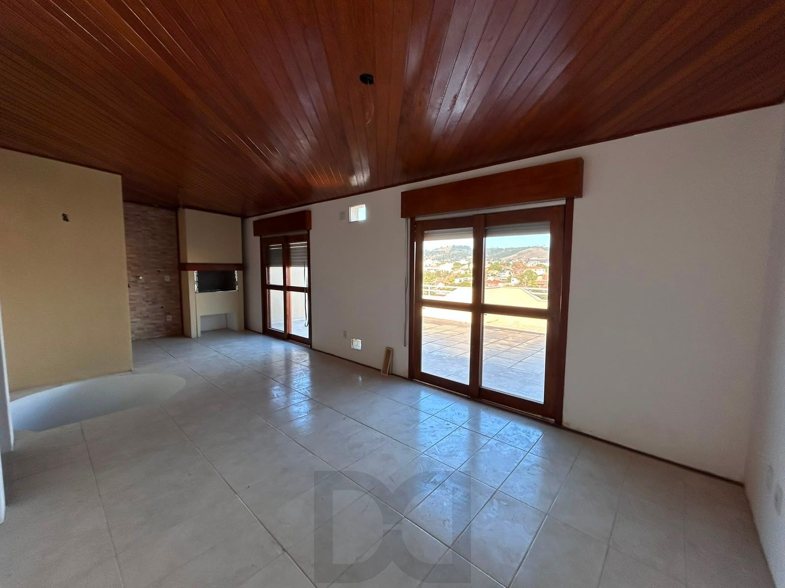 Apartamento 2 dormitórios no bairro Medianeira em Porto Alegre para Alugar — foto 4