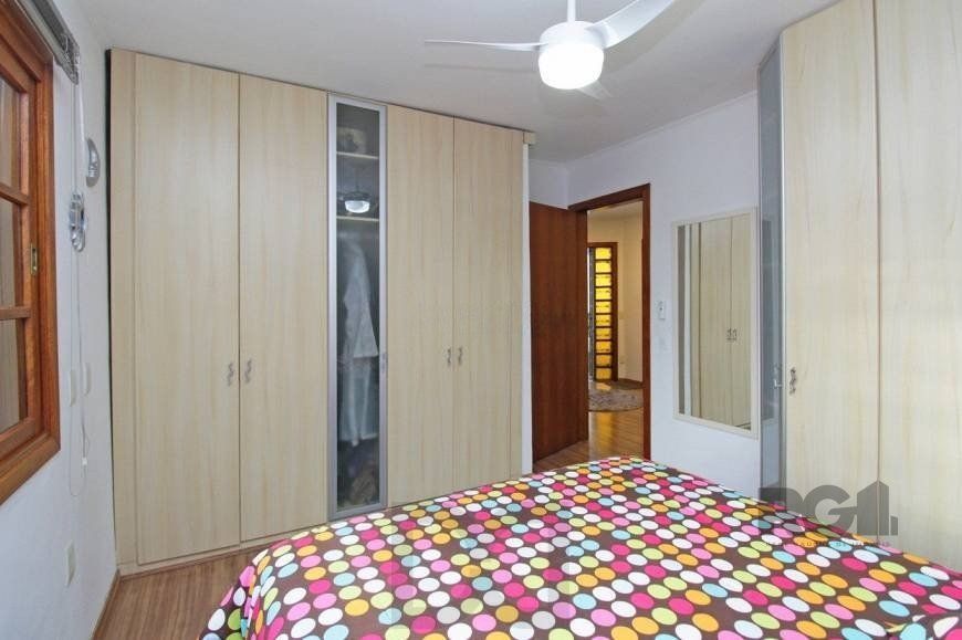 Casa 245m² - 3 dormitórios, 4 vagas no bairro Cavalhada — foto 16