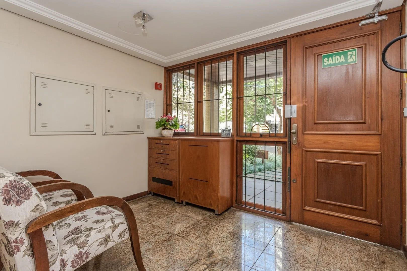 Apartamento de 3 dormitórios, no bairro Petrópolis em Porto Alegre — foto 22