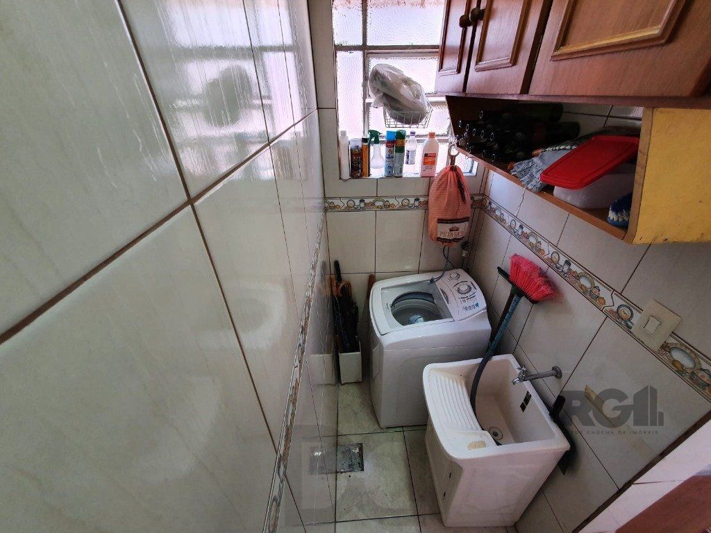 Apartamento de 2 dormitórios no Bairro Medianeira — foto 11