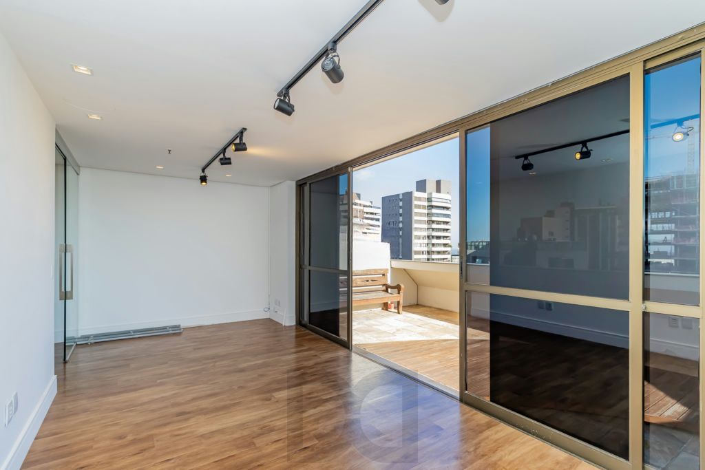 Sala / Conjunto Comercial à venda no Bairro Moinhos de Vento - Porto Alegre — foto 8