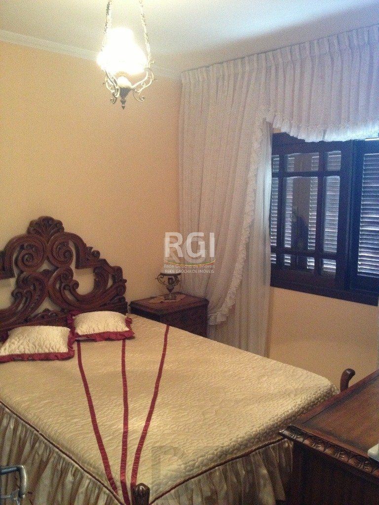 Casa Condominio para Venda - 350m², 4 dormitórios, sendo 1 suites, 2 vagas - Nonoai — foto 5