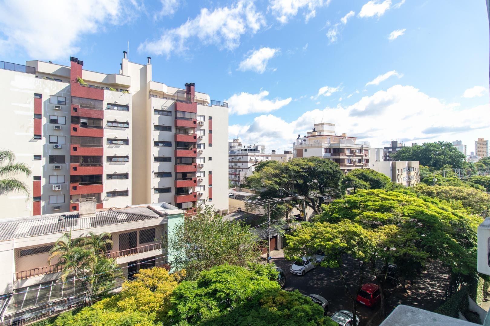 Apartamento de 03 dormitorios com suite e vaga coberta no bairro Menino Deus — foto 14