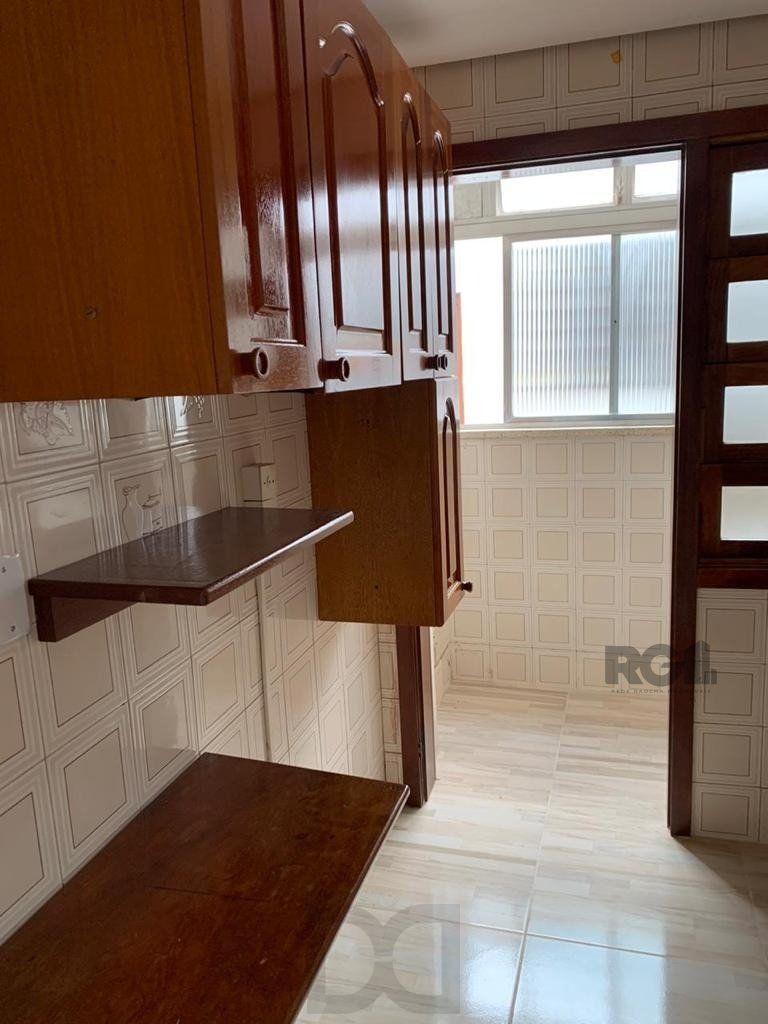 Apartamento 38m² - 1 dormitório e 1 vaga no bairro Petrópolis — foto 12