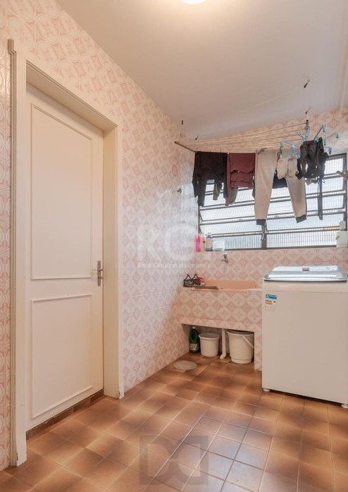 Casa para Venda - 327m², 4 dormitórios, sendo 1 suites, 3 vagas - Chácara das Pedras — foto 40