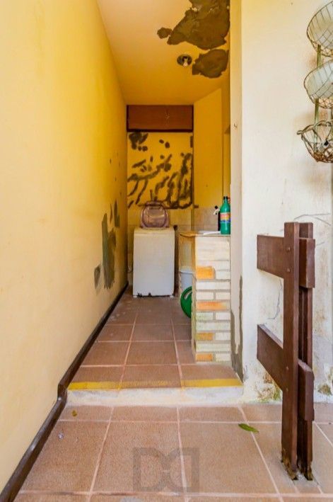 Casa 3 Dormitórios Bairro Teresópolis - Porto Alegre — foto 22