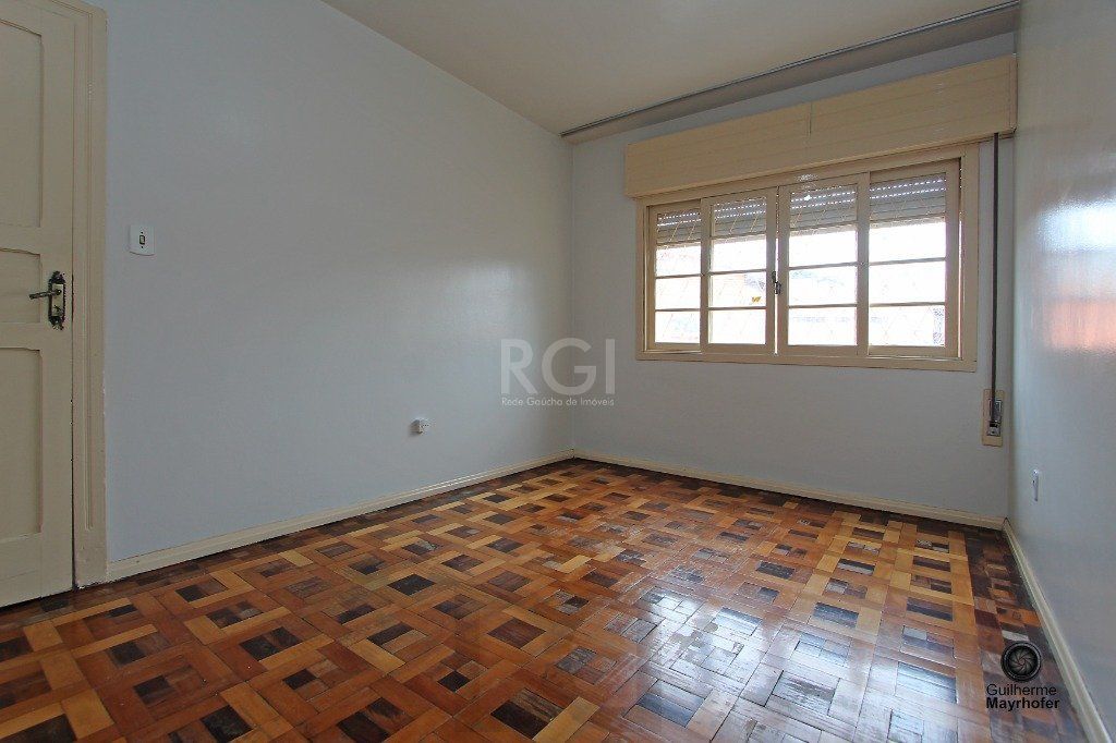 Casa para Venda - 233m², 4 dormitórios, 5 vagas - Nonoai — foto 28