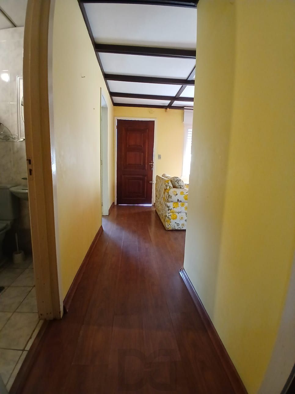 Ampla casa com patio no bairro Rubem Berta . — foto 18