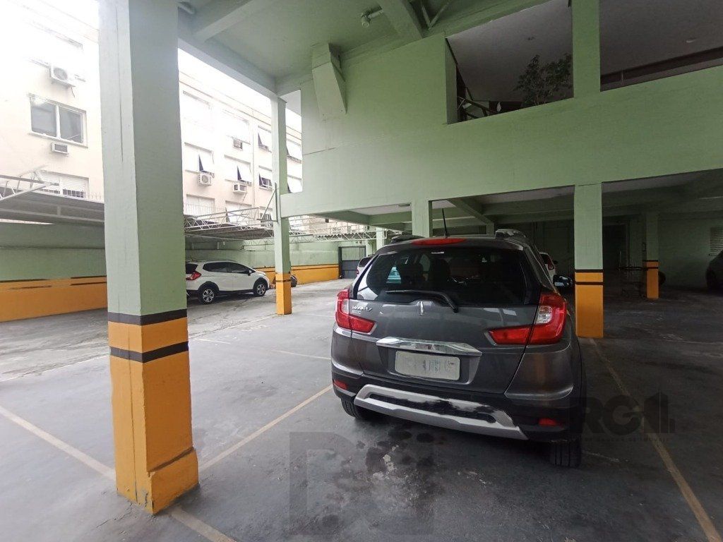 Duplex 2 dormitórios 1 vaga coberta em frente ao parque marinha do Brasil no Praia de Belas — foto 20
