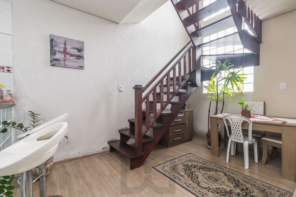 Casa de 6 dormitórios à venda Bairro Vila Nova - Porto Alegre — foto 8