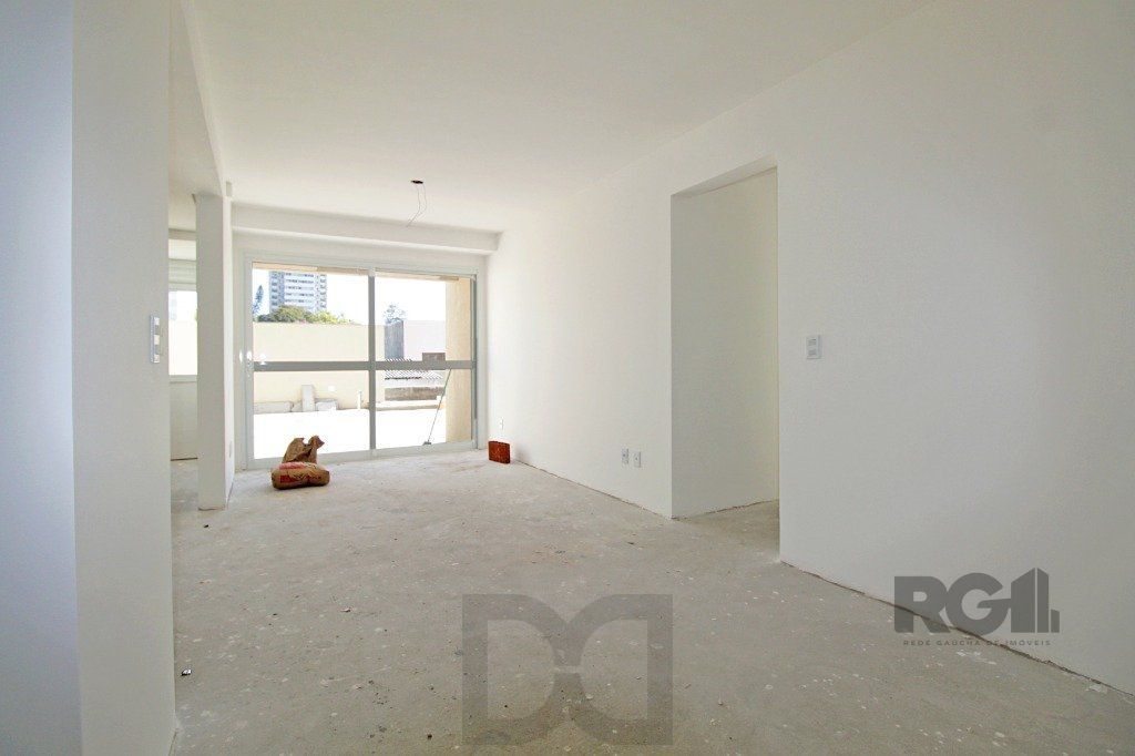 Apartamento 3 dorms à venda Rua Roque Calage, Passo da Areia - Porto Alegre — foto 2