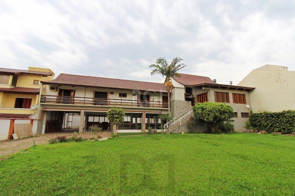 Casa para Venda - 840m², 7 dormitórios, sendo 3 suites, 8 vagas - Medianeira — foto 57
