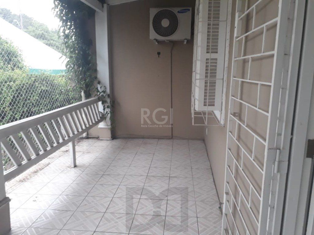 Casa para Venda - 120m², 2 dormitórios, 4 vagas - Cavalhada — foto 3