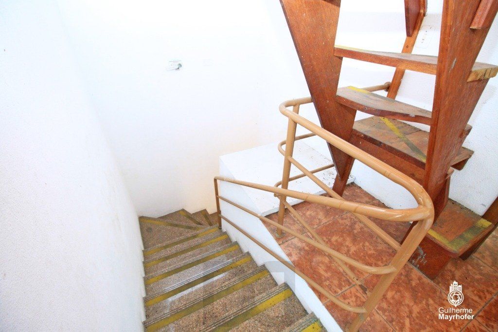 Casa para Venda - 258m², 3 dormitórios, sendo 1 suites, 3 vagas - Rio Branco — foto 7