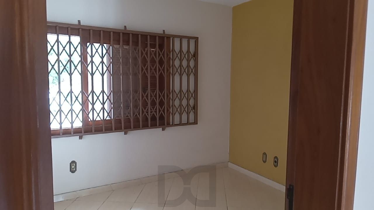 Casa 03 dormitórios, com páteo — foto 28