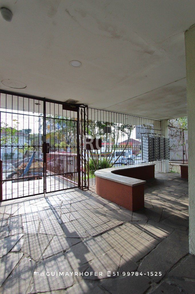 Apartamento 2 dormitórios no bairro Teresópolis em Porto Alegre para Comprar ou Alugar — foto 14