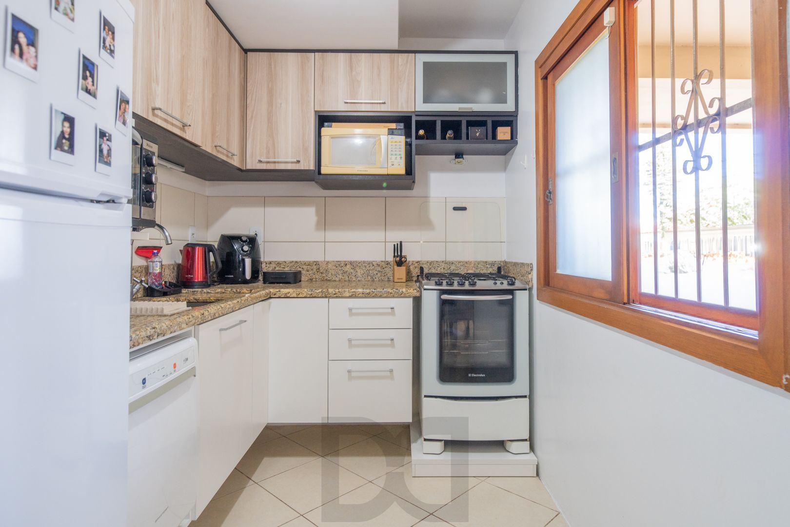 Casa em condomínio de 105m² - 2 dormitórios e 1 vaga no bairro Guarujá — foto 8