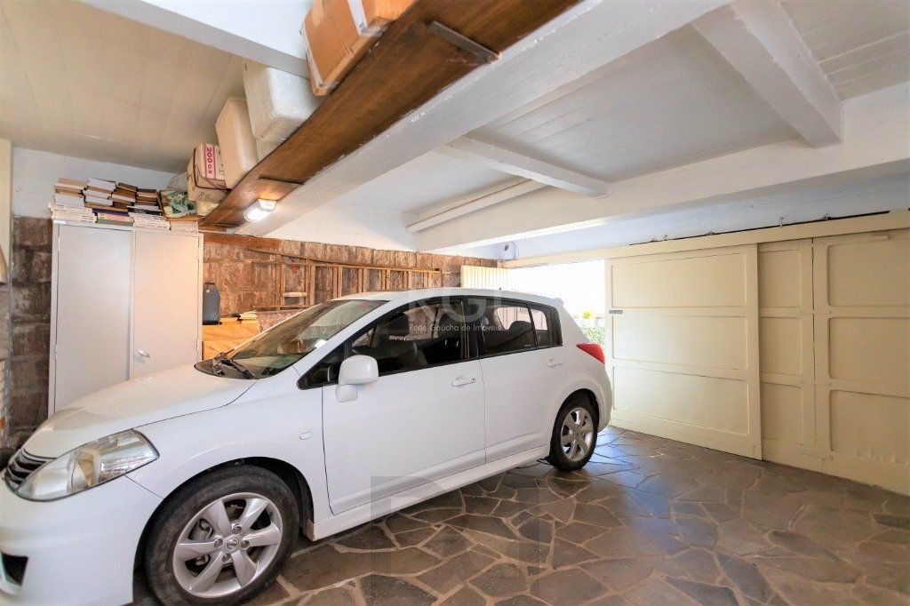 Casa para Venda - 228m², 4 dormitórios, sendo 1 suites, 5 vagas - Teresópolis — foto 42