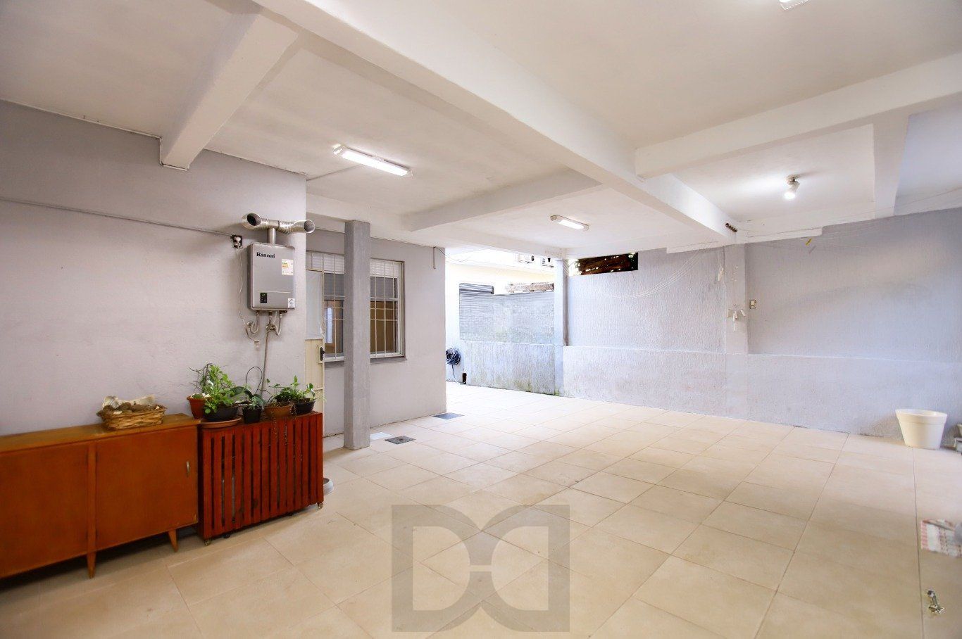 Casa com Edícula nos fundos, total de 5 dormitórios no Bairro gloria. — foto 21