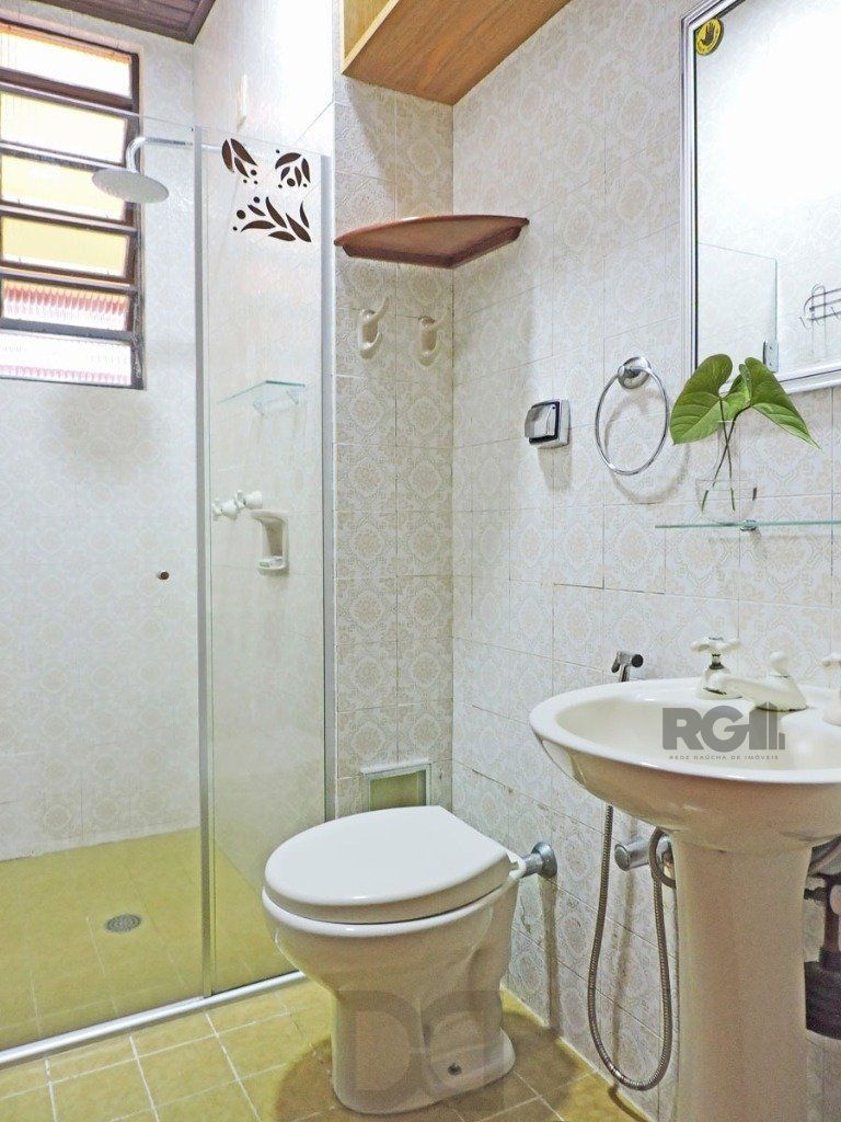 Casa 4 Dormitórios Bairro Gloria — foto 30