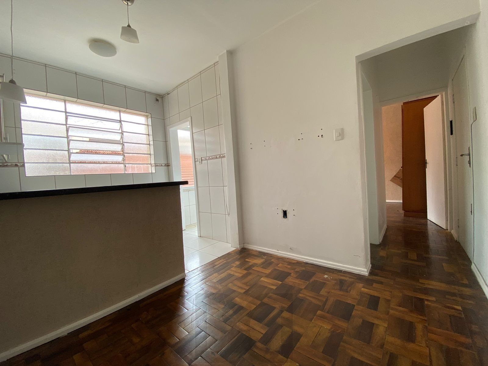Apartamento de 1 dormitório á venda no Bairro Menino Deus. — foto 2